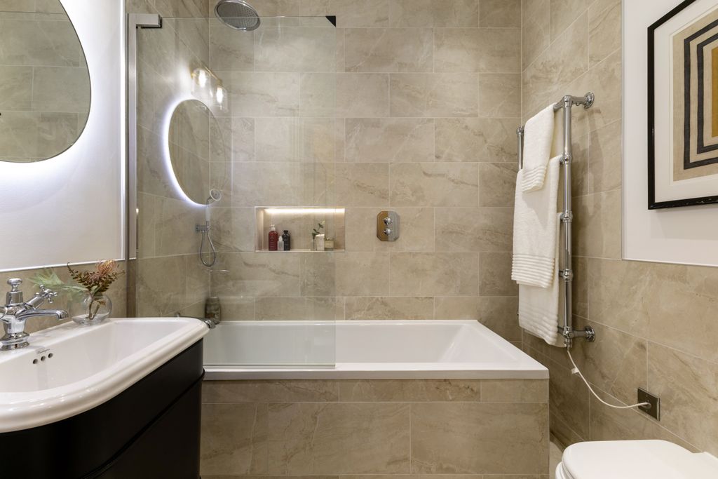 Additional image 11 of 2 bed flat for saleNataly Gardens, Wick Road, Egham TW20