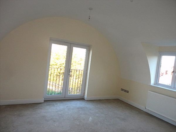 Property photo 2 of 5 Gallery