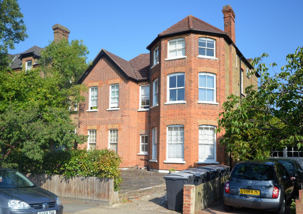 Property photo 1 of 6