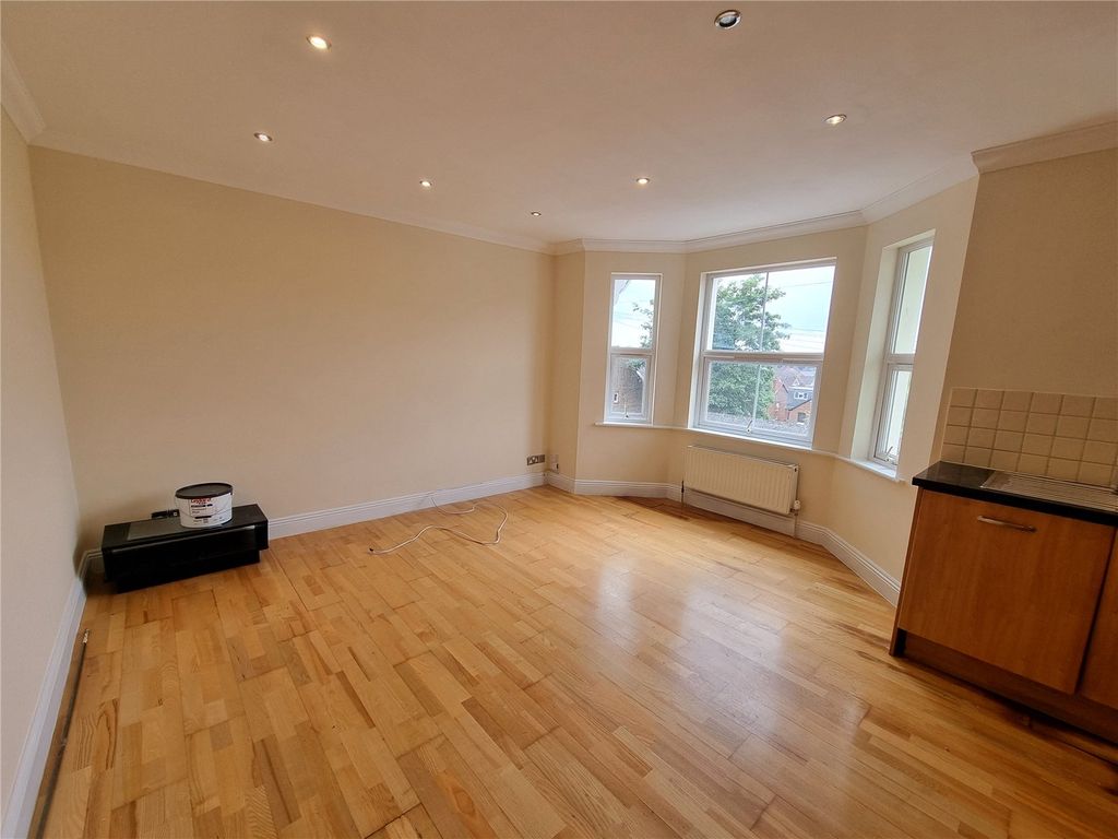 Property photo 3 of 11 Picture No. 22