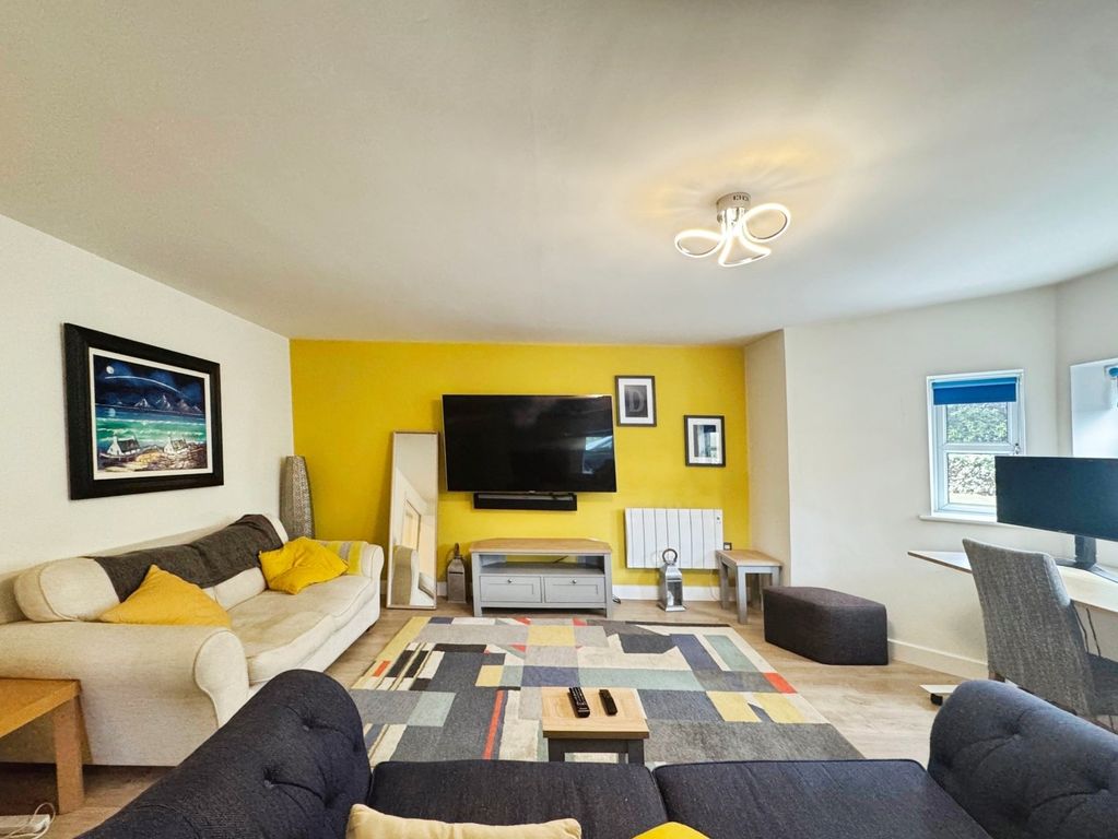 Property photo 3 of 10 Picture No. 01