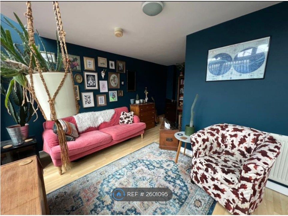 Property photo 1 of 24