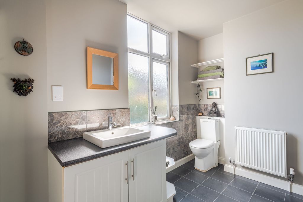 Additional image 13 of 2 bed bungalow for saleBelle Vue Avenue, Lynton EX35