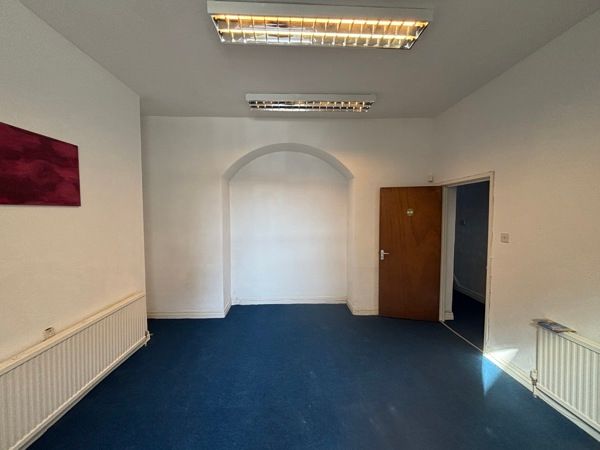 Property photo 2 of 5 Photo 1