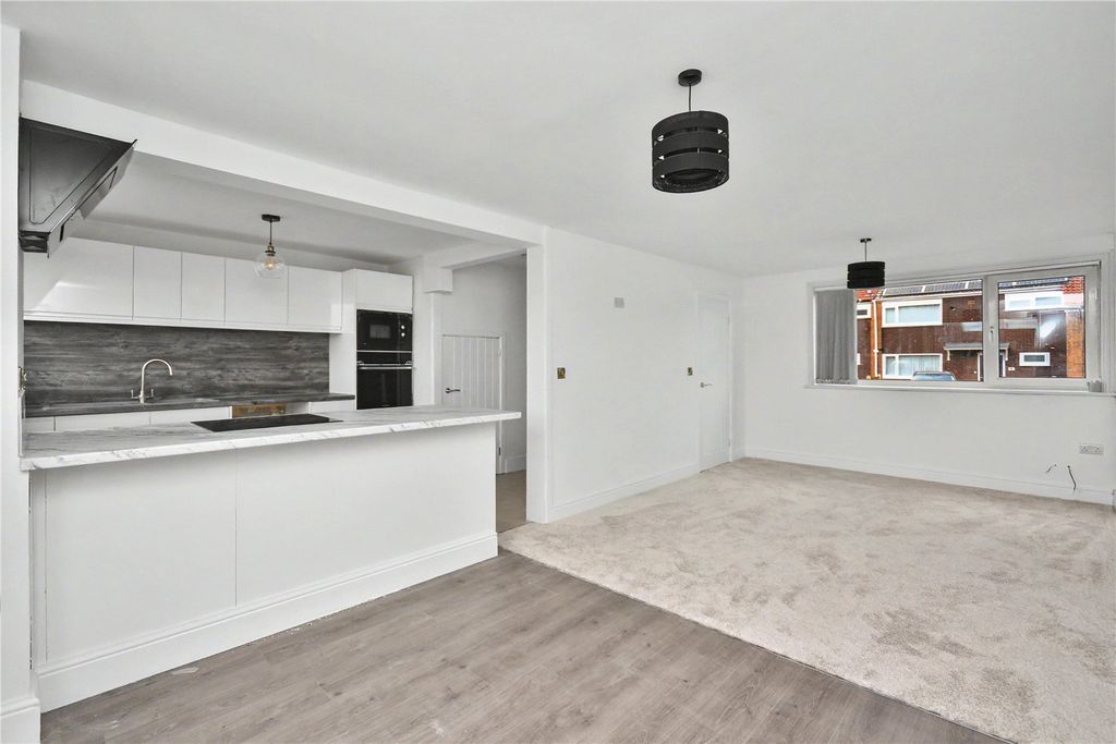 Property photo 2 of 11 Picture No. 11