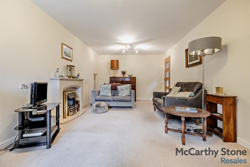 Additional image 4 of 1 bed flat for saleStover Court, East Street, Newton Abbot TQ12