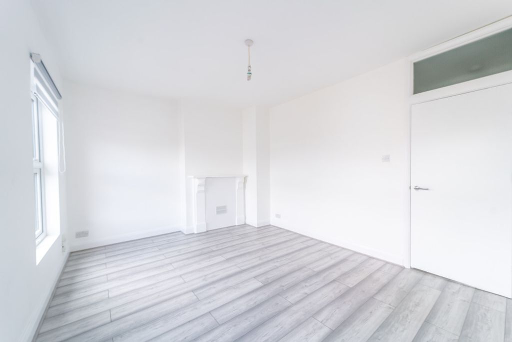 Property photo 2 of 10 Mba07664