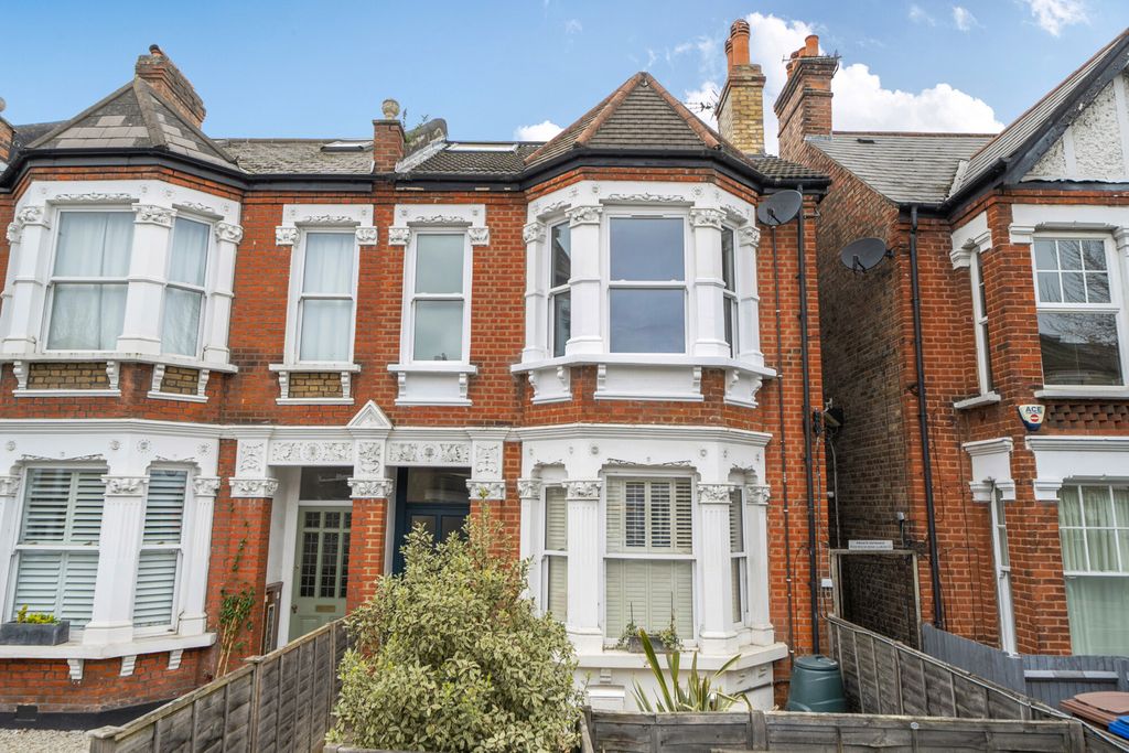 Property photo 1 of 15 1436256-15-69c672...