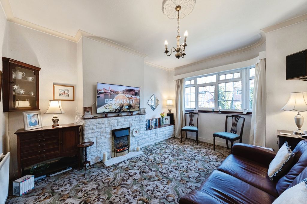 Property photo 2 of 19 Living Room