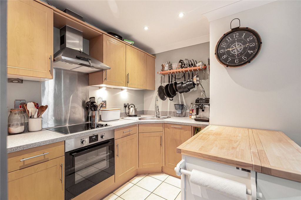 Property photo 3 of 15 Picture No. 07