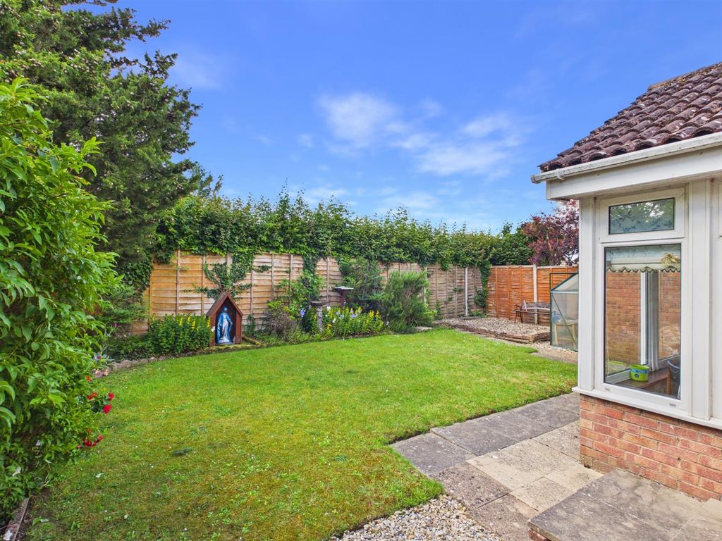 Property photo 3 of 14