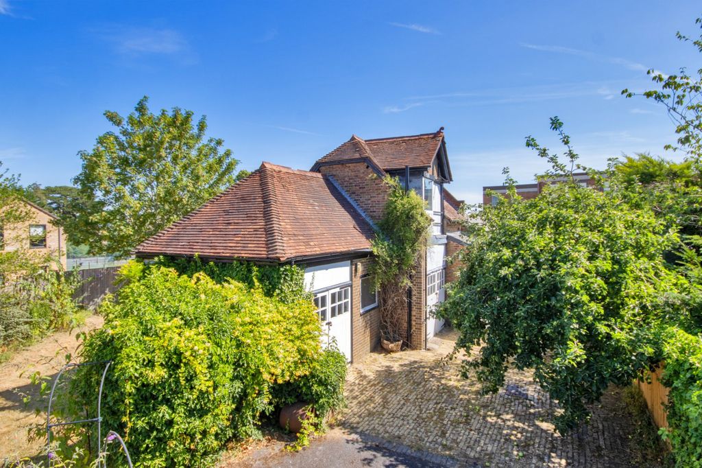 Property photo 2 of 14 Former Stables
