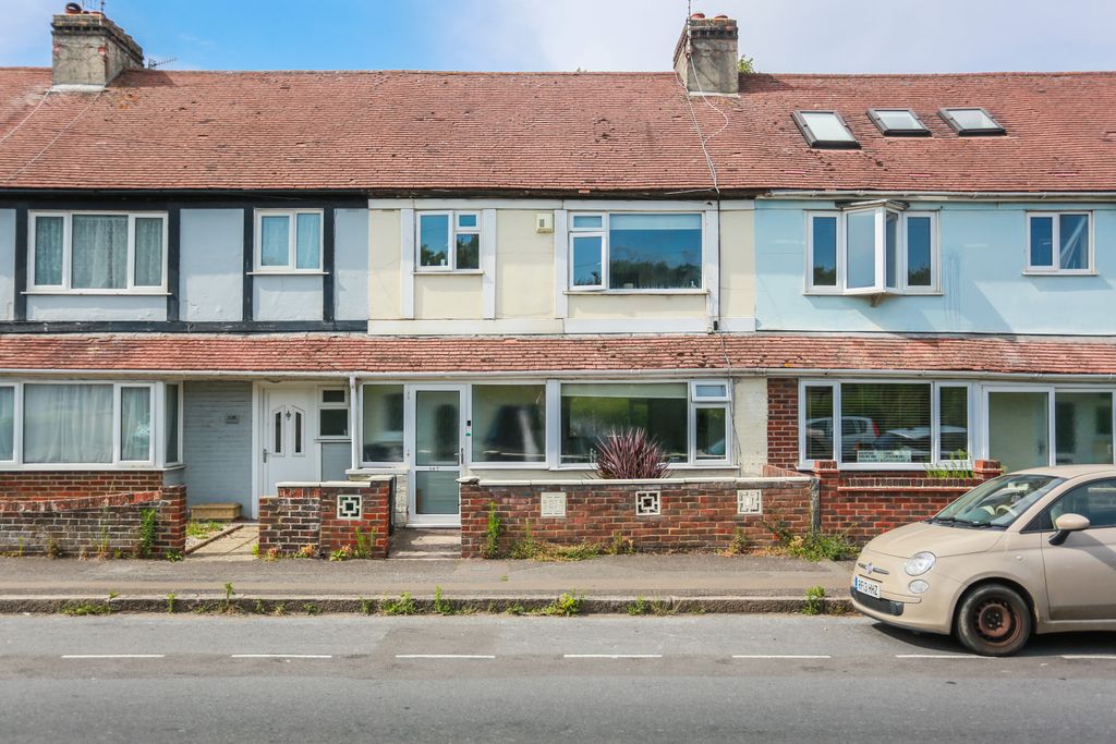 Property photo 1 of 12 296A5701