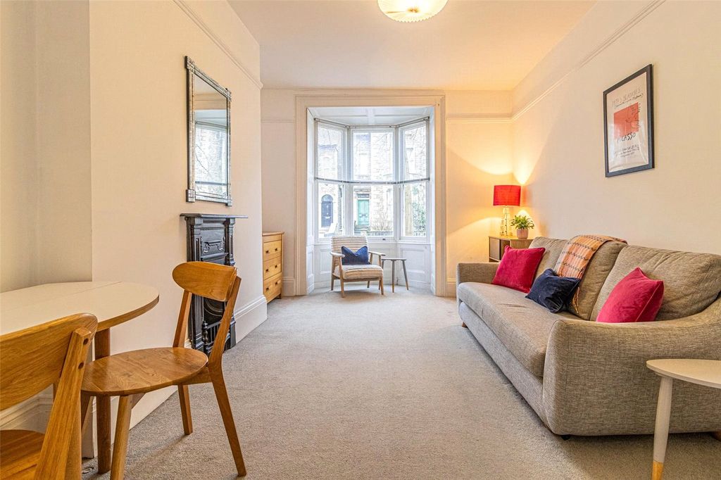 Property photo 3 of 15 Picture No. 06