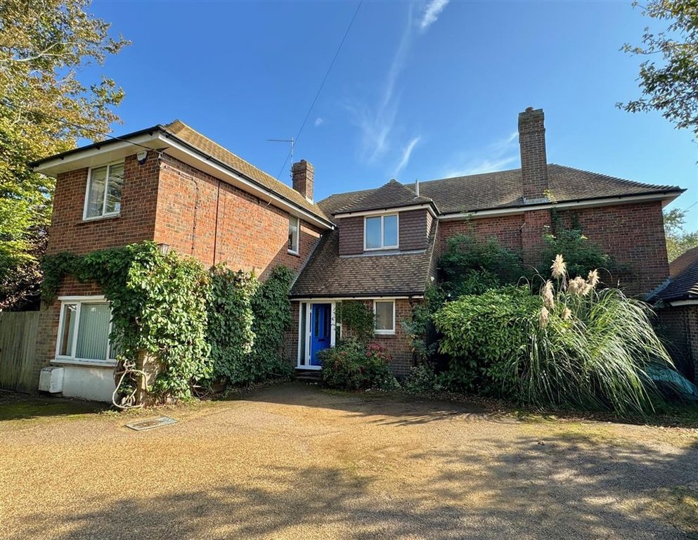 Property photo 2 of 15 New Front