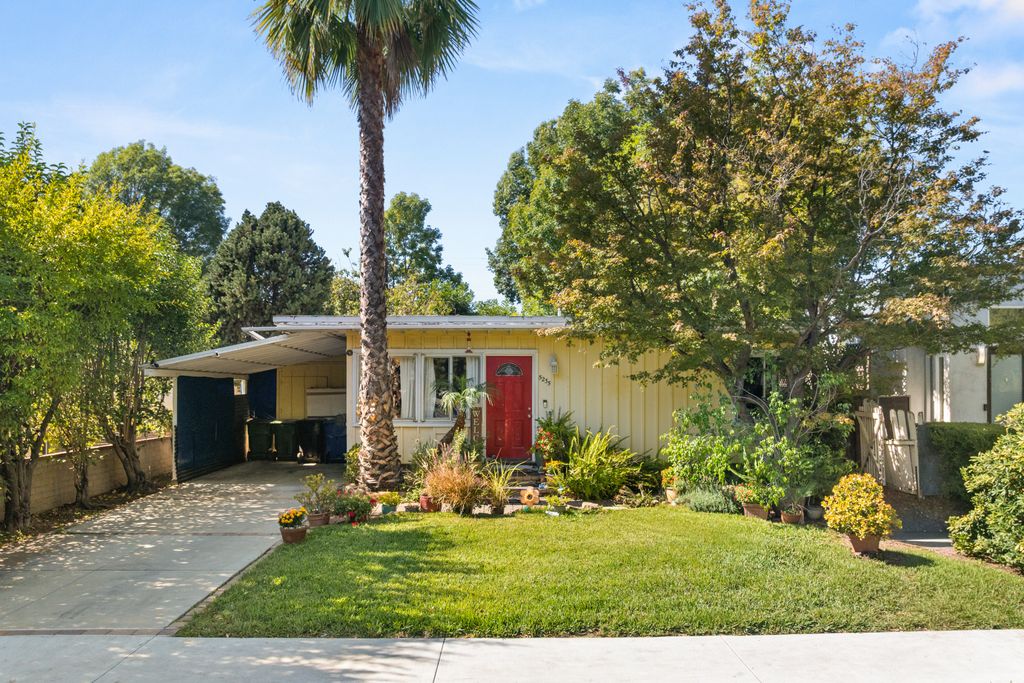 Property photo 1 of 21