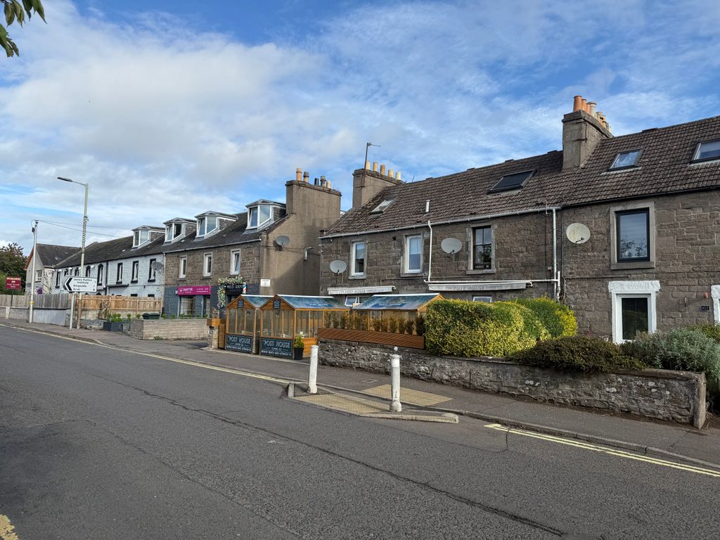 Property photo 1 of 16 d33Daf67-Fd12-4A7d-8c1A-593707d2F4F0