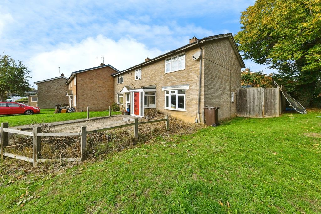 Property photo 1 of 18 Front