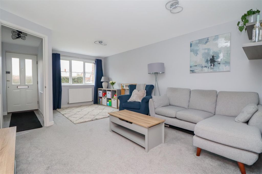 Property photo 3 of 22