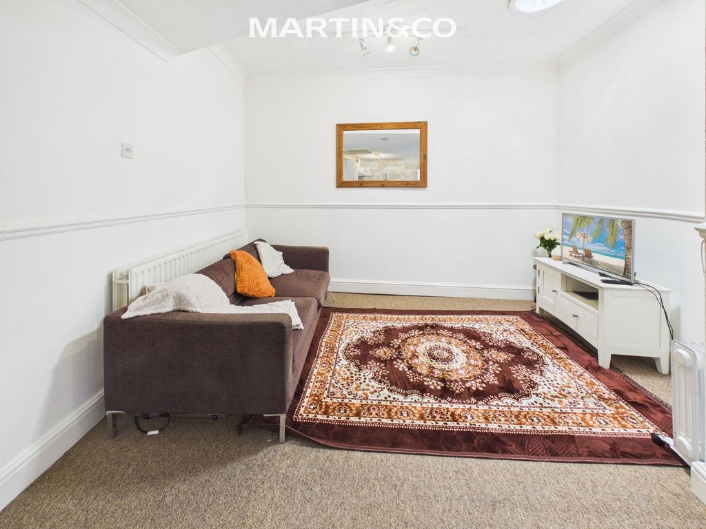 Property photo 1 of 4