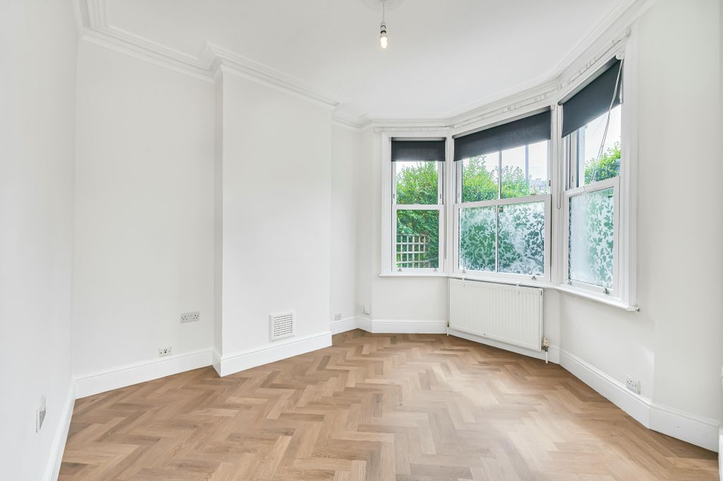Property photo 1 of 16 Reception Room