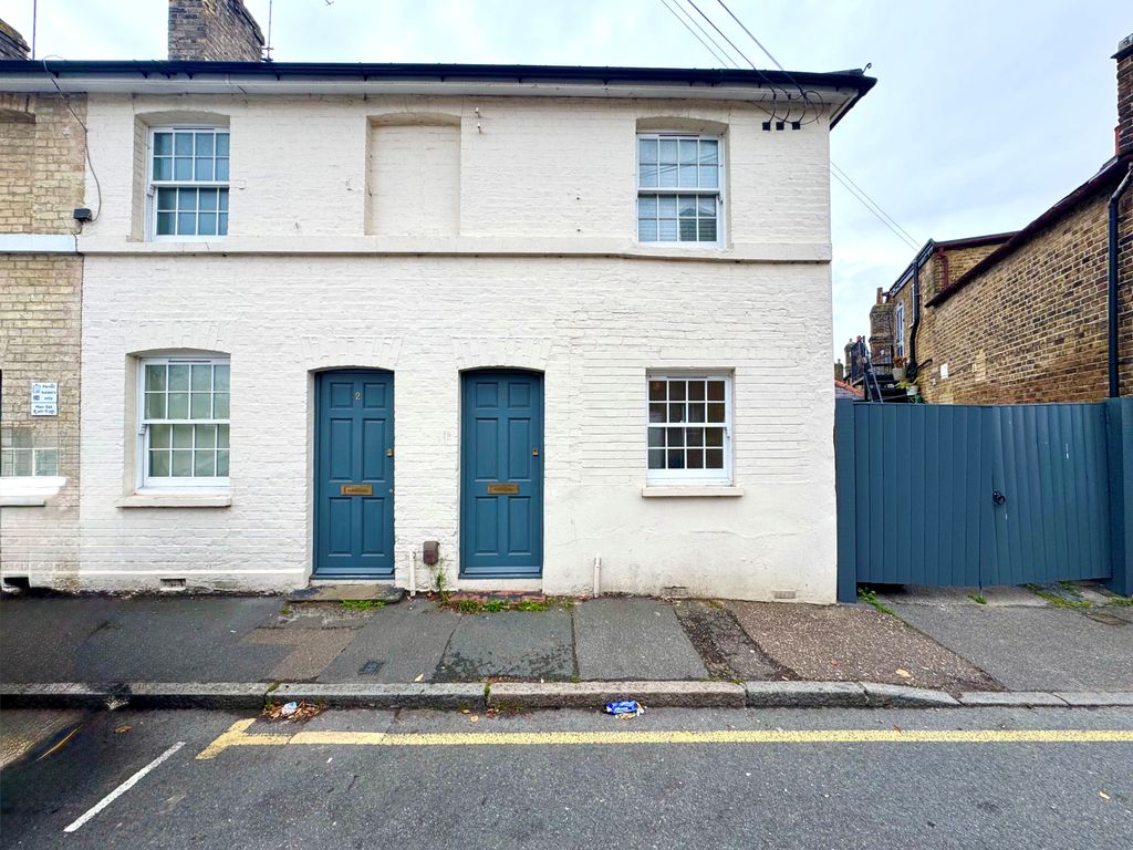 Property photo 1 of 5 Anchor Street, Chelmsford, Essex, CM2 0Jy