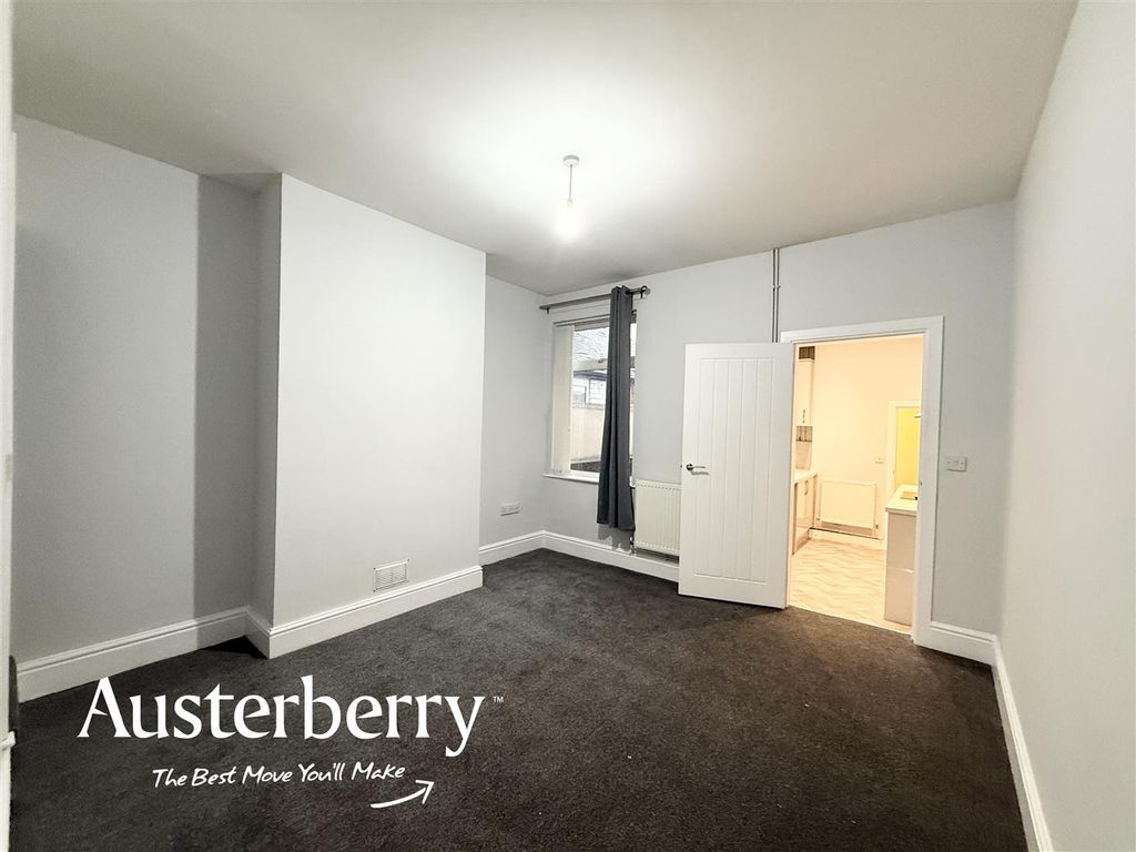 Property photo 3 of 12 Img_3015.Jpg