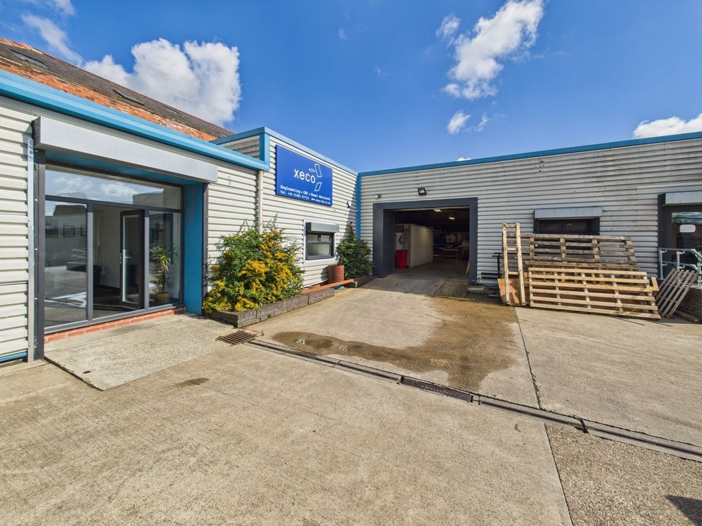 Property photo 2 of 15 Photo 5