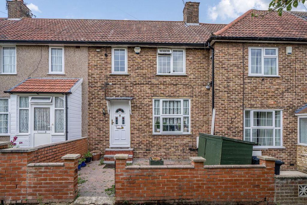 Property photo 1 of 17