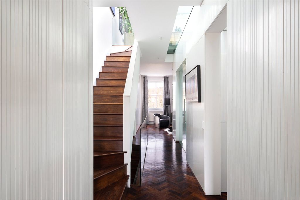 Property photo 3 of 13 Picture No. 12