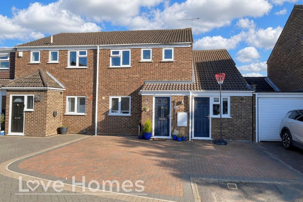 Property photo 1 of 17 4965030