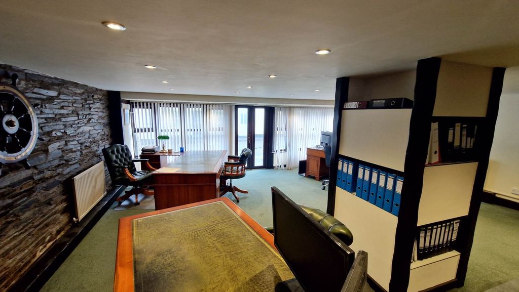 Additional image 7 of 2 bed detached house for saleHigh Street, Delabole PL33
