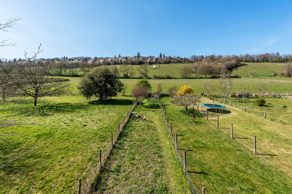 Property photo 2 of 37 Photo 3