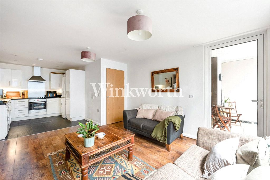 Property photo 1 of 13 Picture No. 22