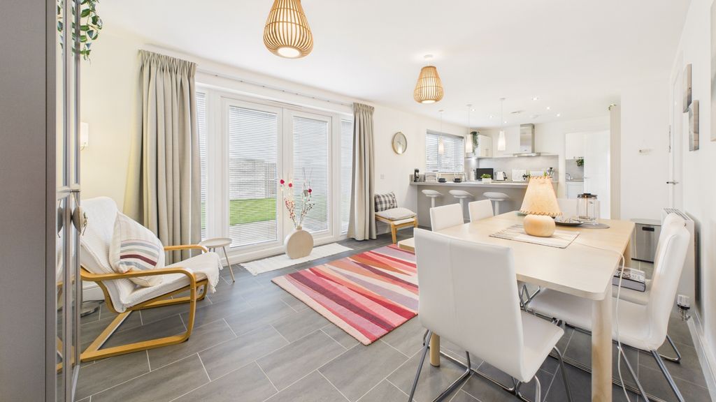 Property photo 1 of 36 Photo 44