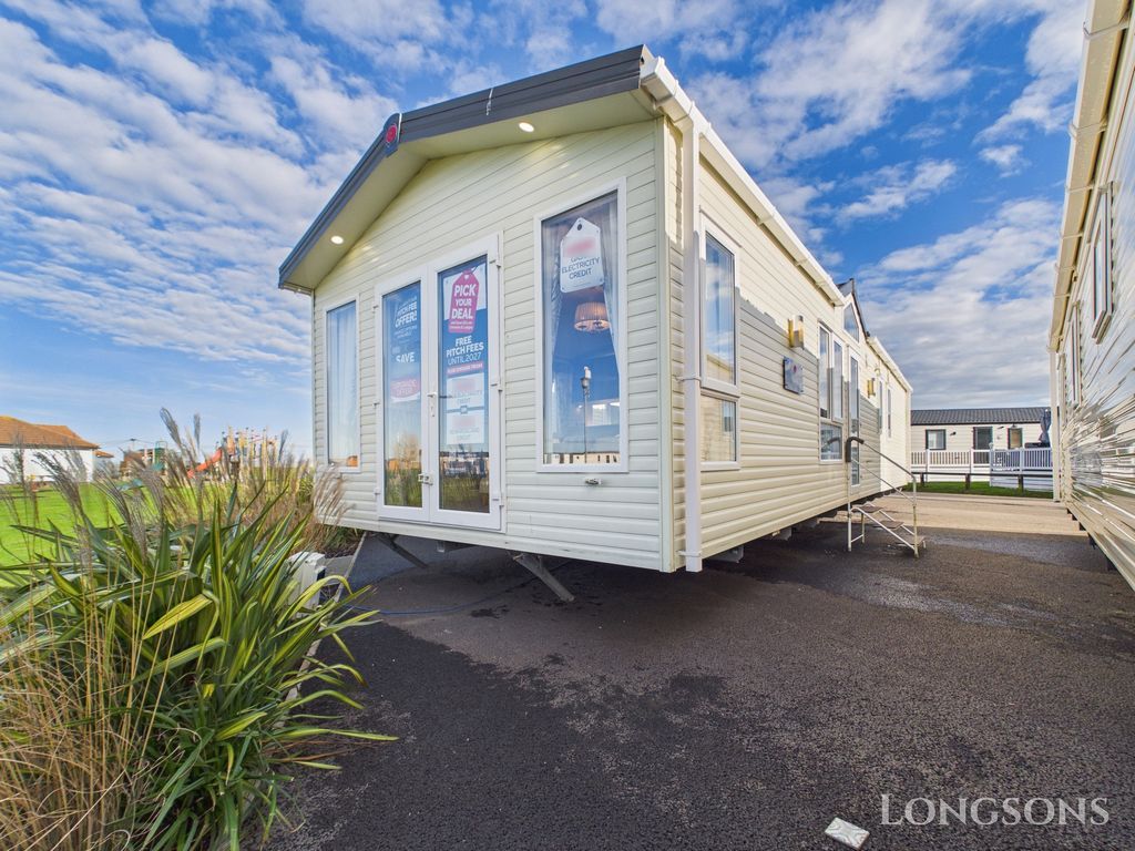 Property photo 1 of 21 Cam02173G0 Pr0334 Still042