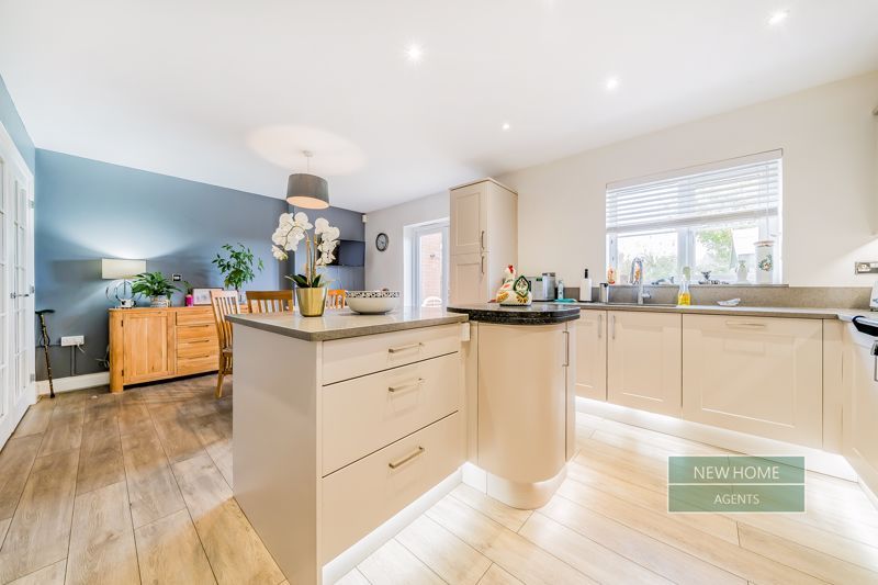 Property photo 2 of 24 Photo 16