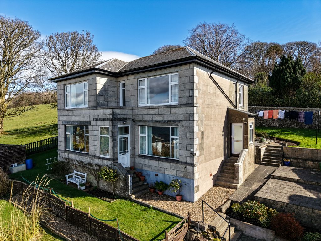 Property photo 1 of 45