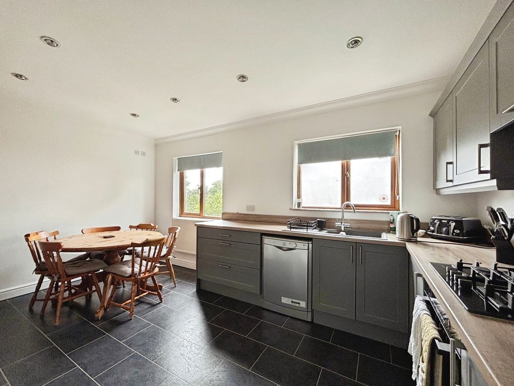 Property photo 2 of 22 Pbox-Img.Jpg