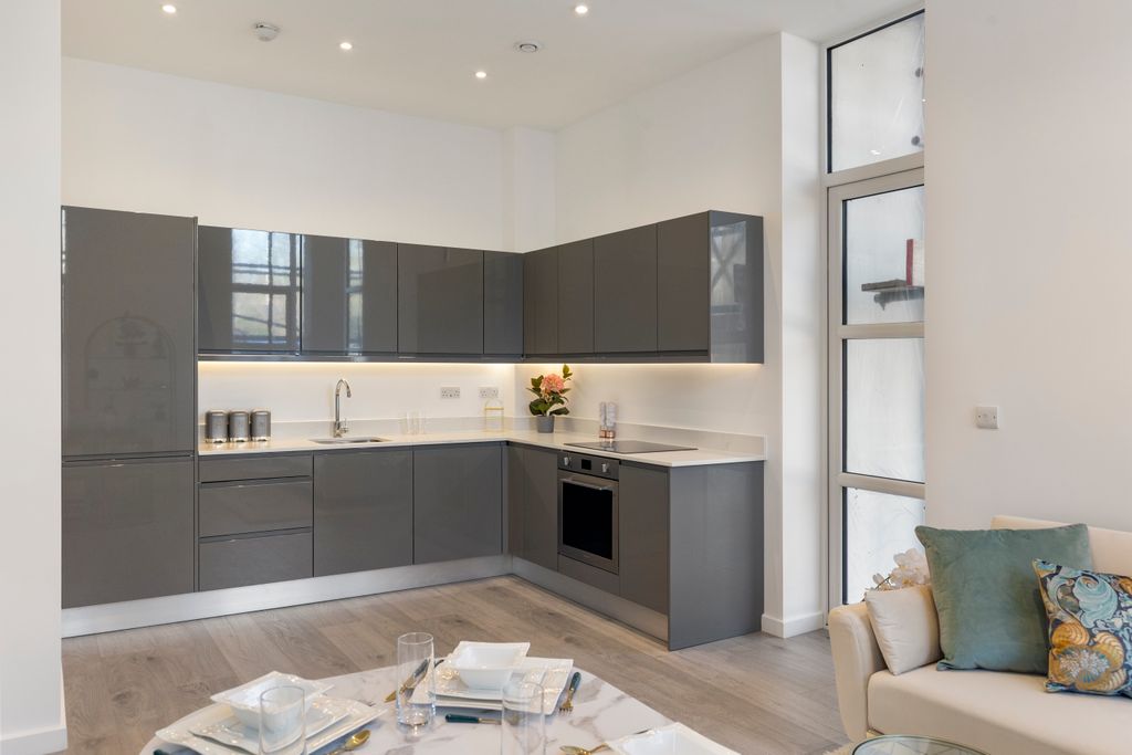 Property photo 2 of 9