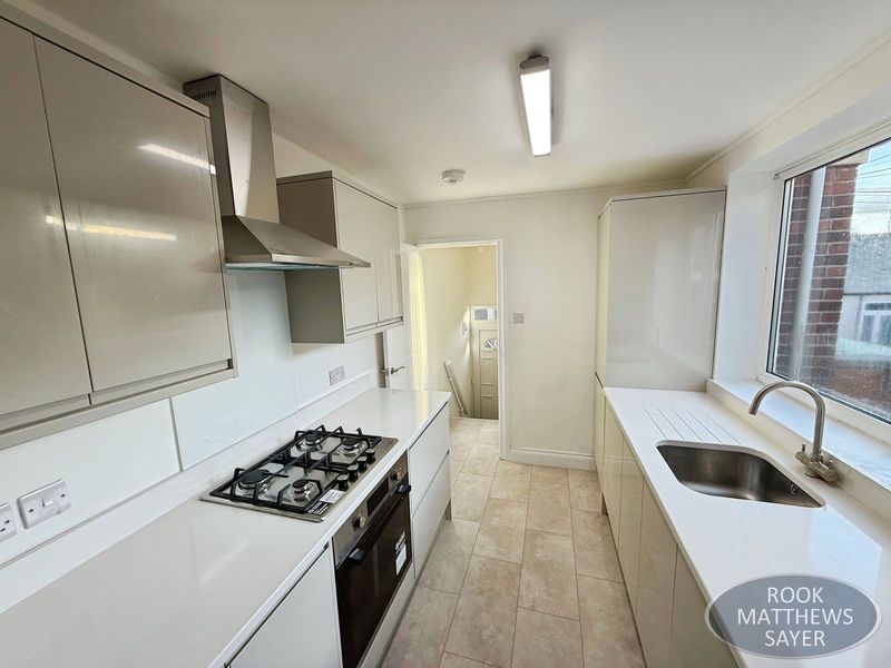 Property photo 1 of 7 Photo 7