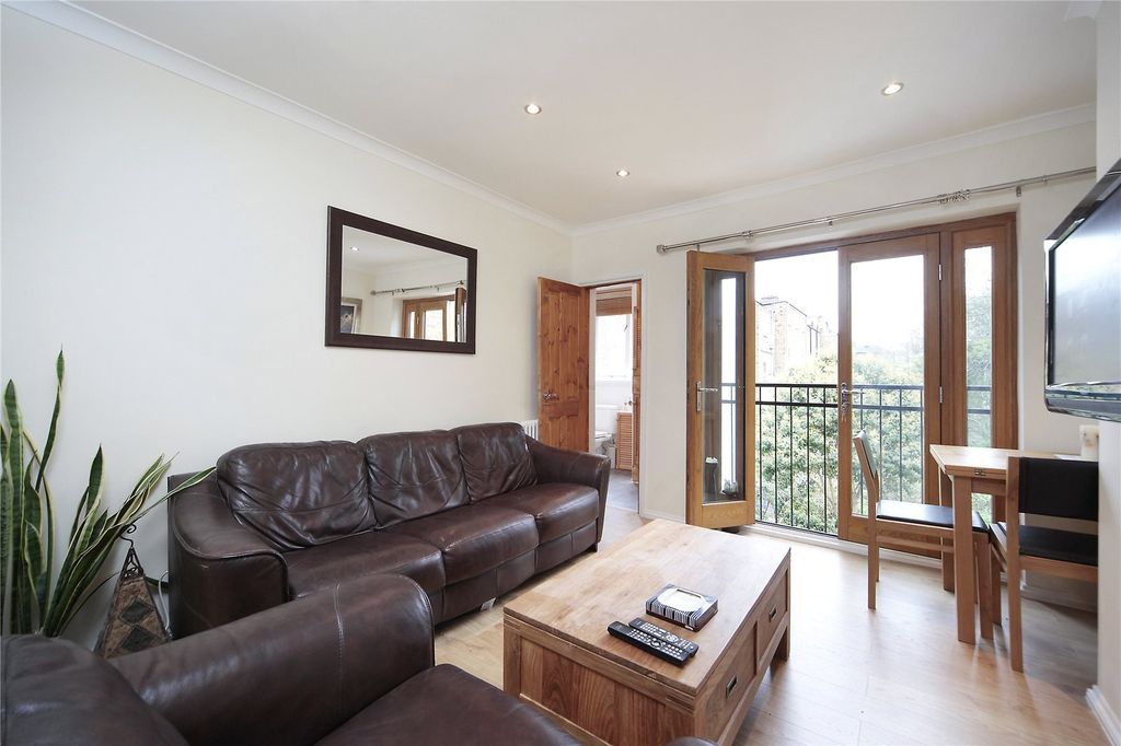 Property photo 3 of 8