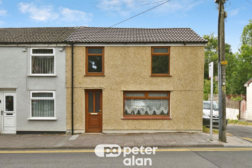 Property photo 2 of 20