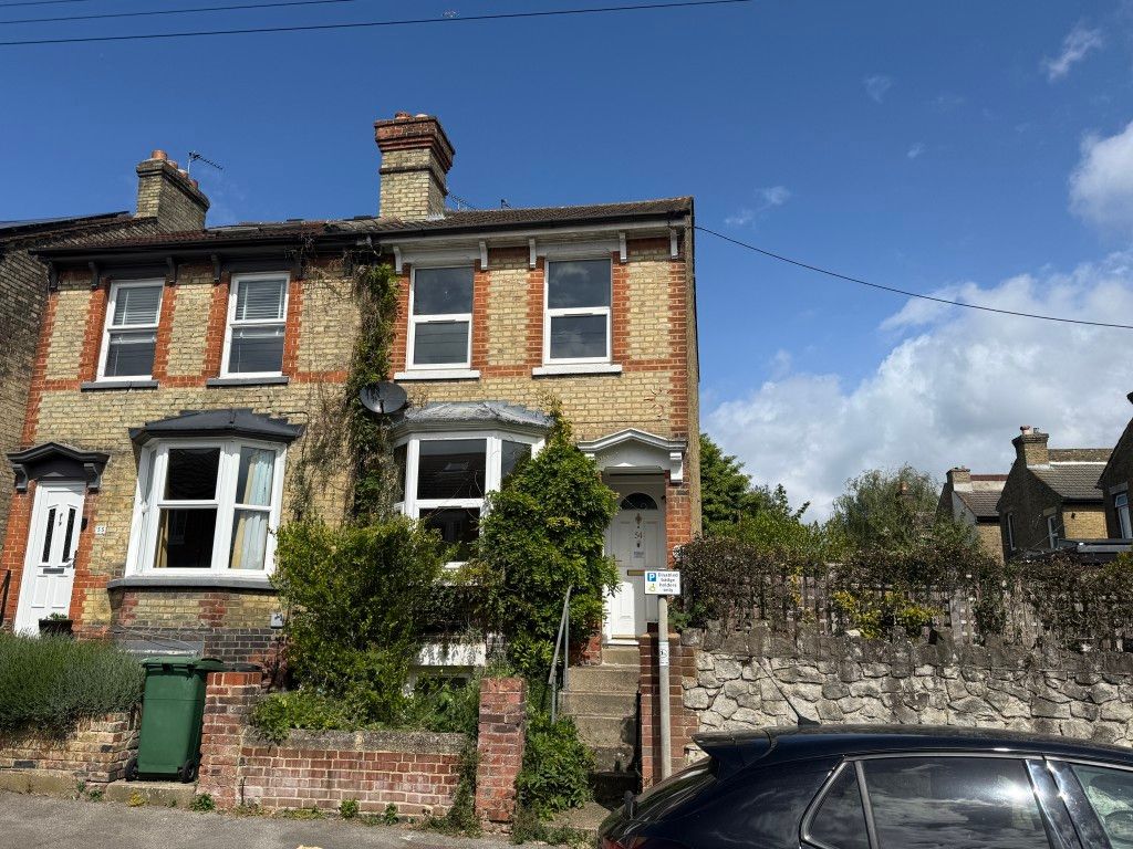 Property photo 1 of 11 Front View Of House In Need Of Refurbishment