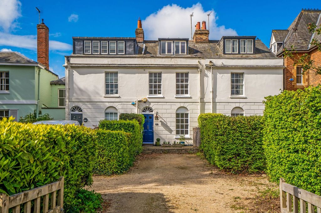 Property photo 1 of 14 Picture No. 02