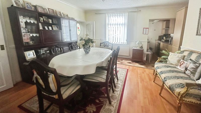 Property photo 3 of 12 Photo 3