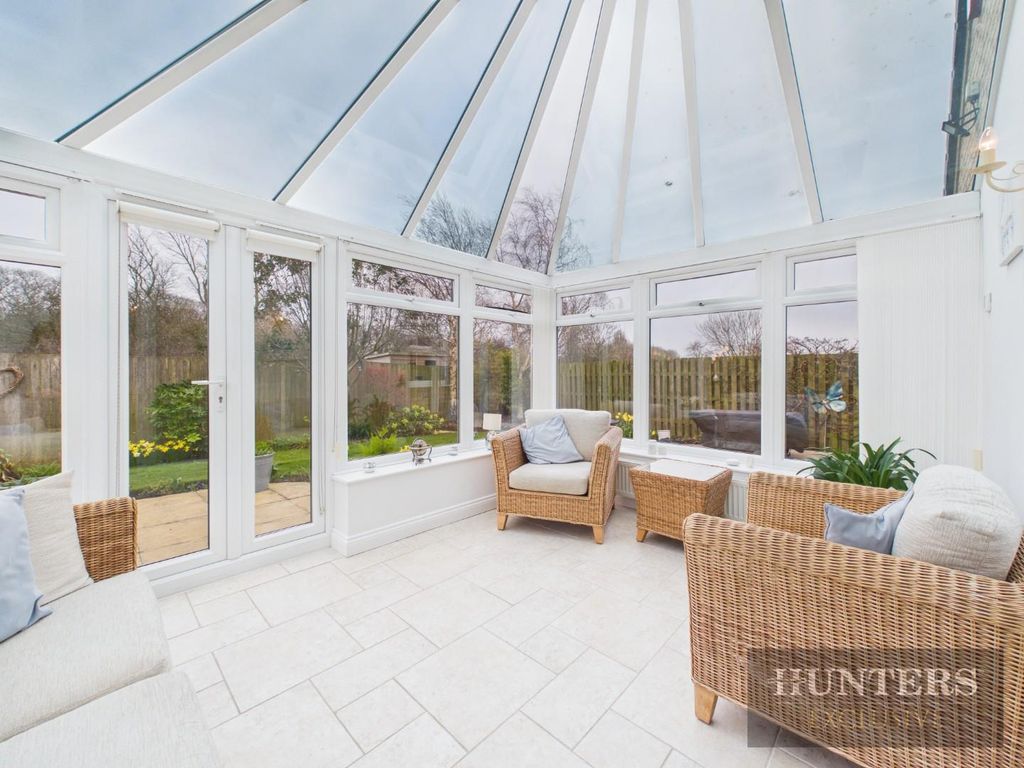 Property photo 2 of 21 Sun Room