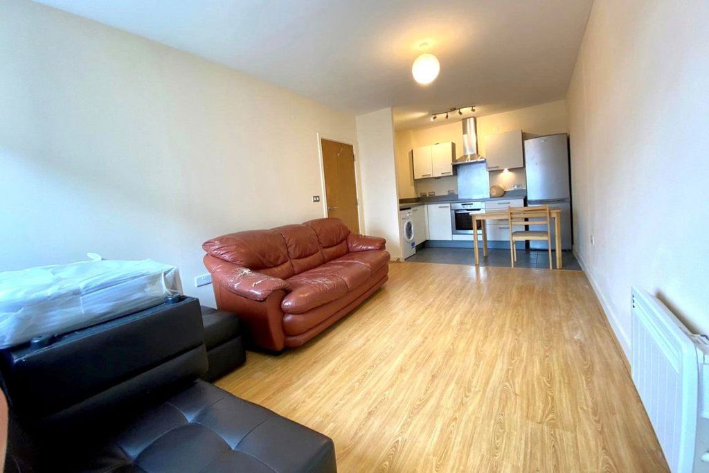Property photo 3 of 5