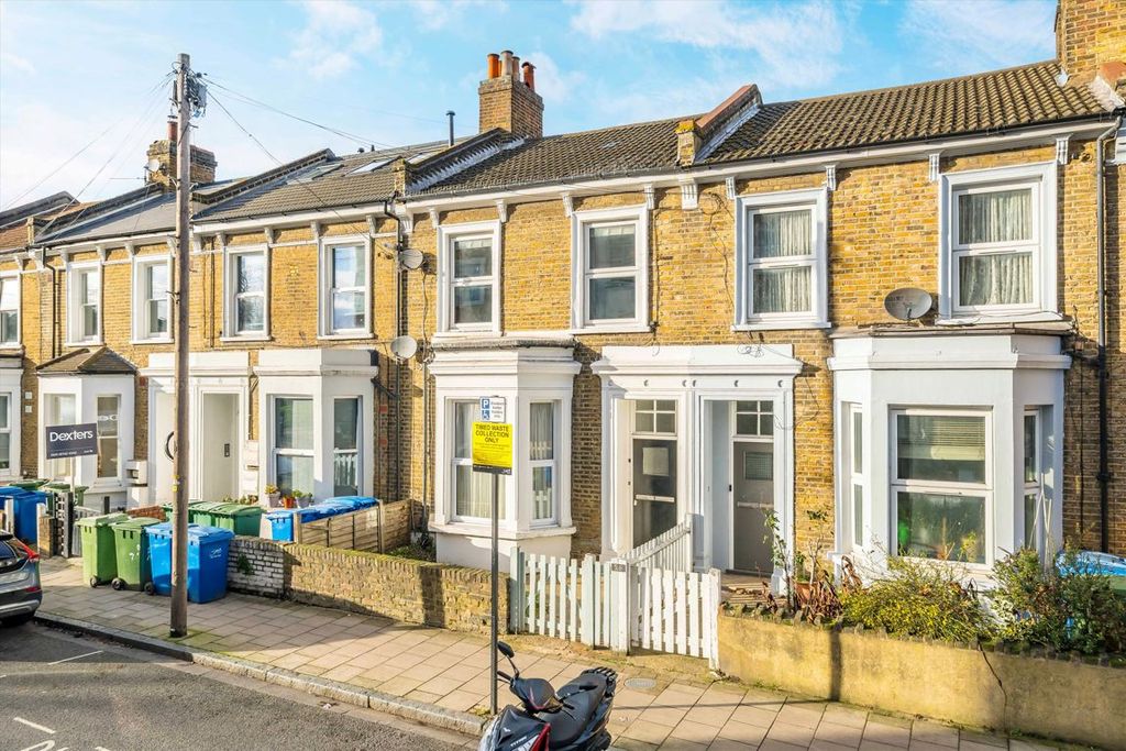 Property photo 1 of 10