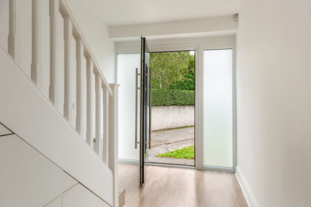 Property photo 2 of 19 Picture No. 05
